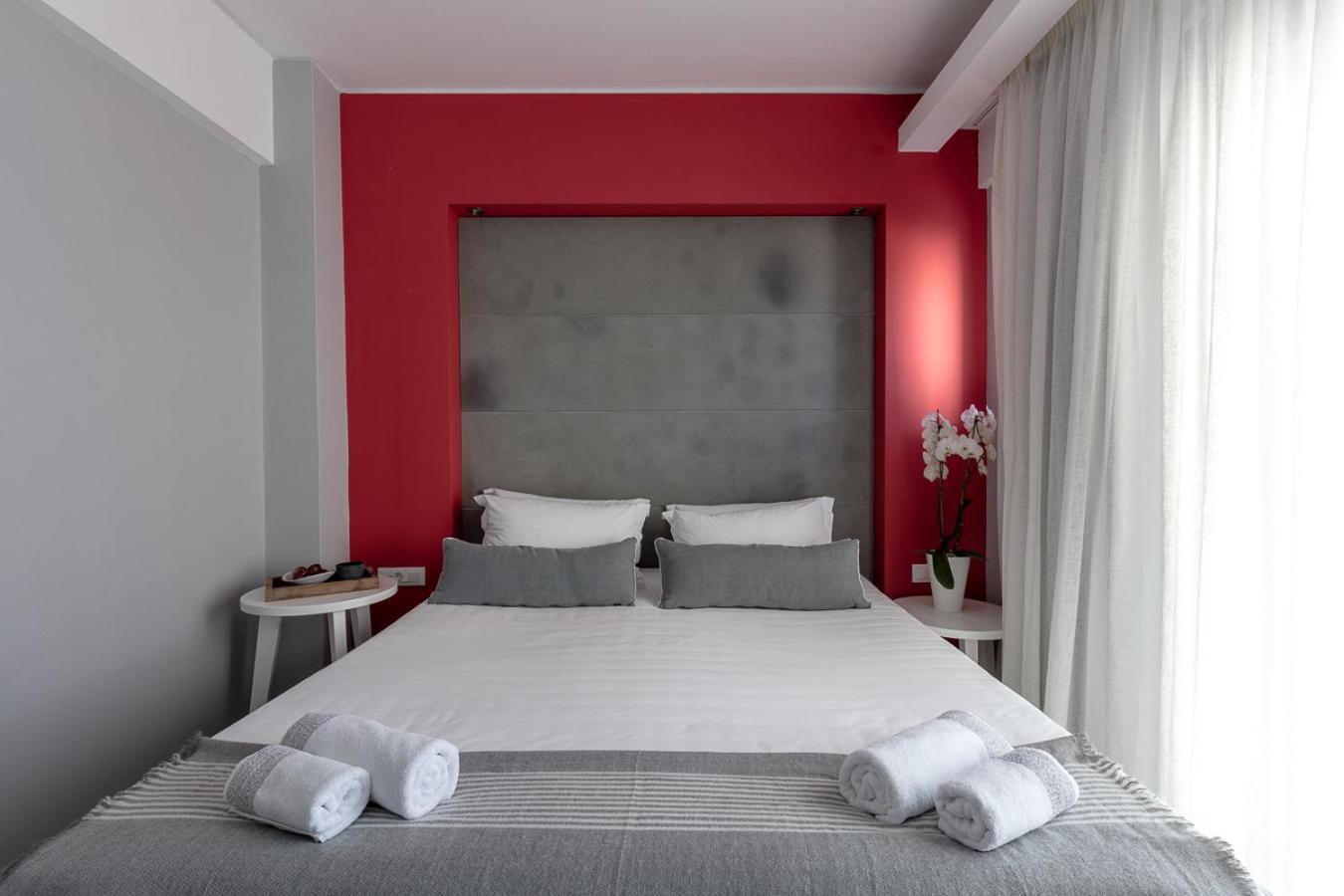 Akrogiali Beach Hotel Apartments Malia  Exterior photo
